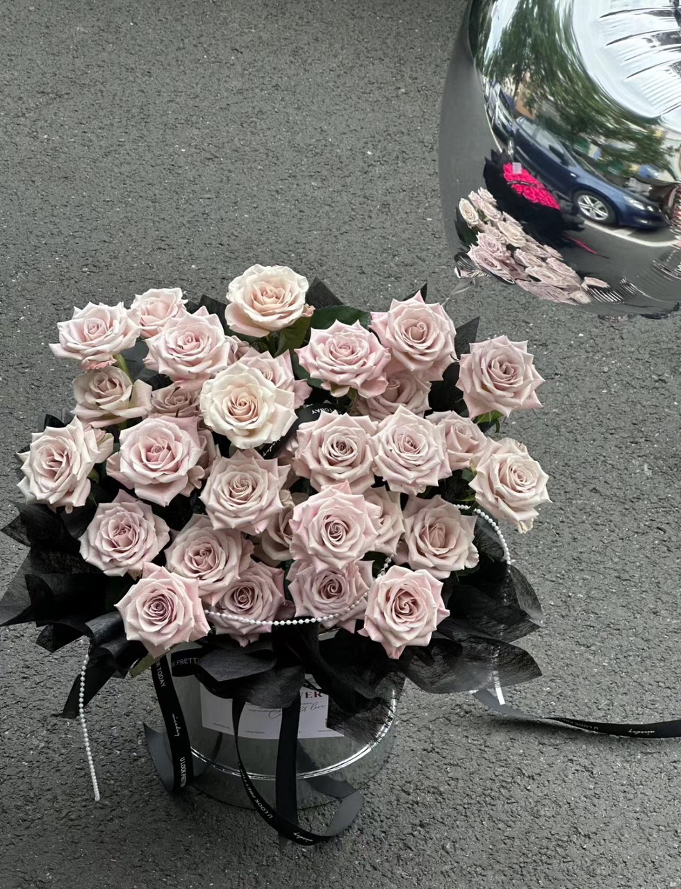 z5658116627790_1052644a8f7319d915475493d9093473